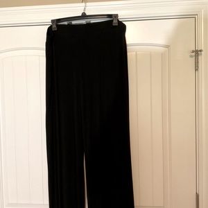 Black Traveler pants